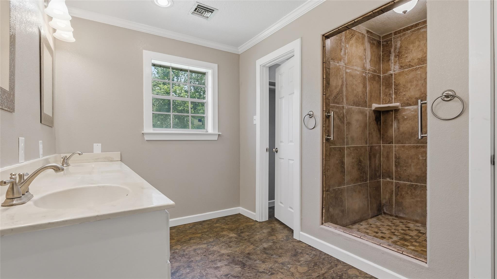 5125 Sandy Creek Lane