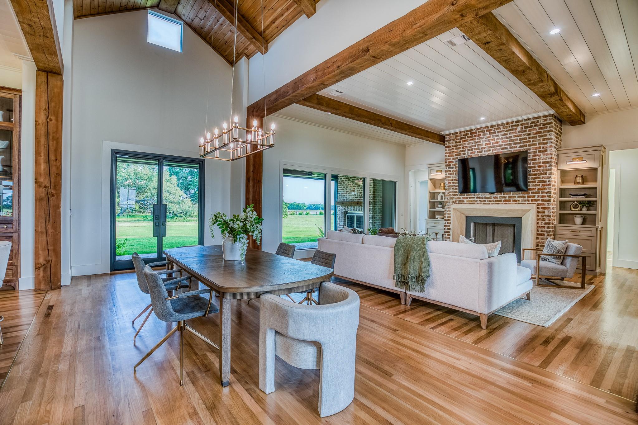 104 Hartfield Hill Ln