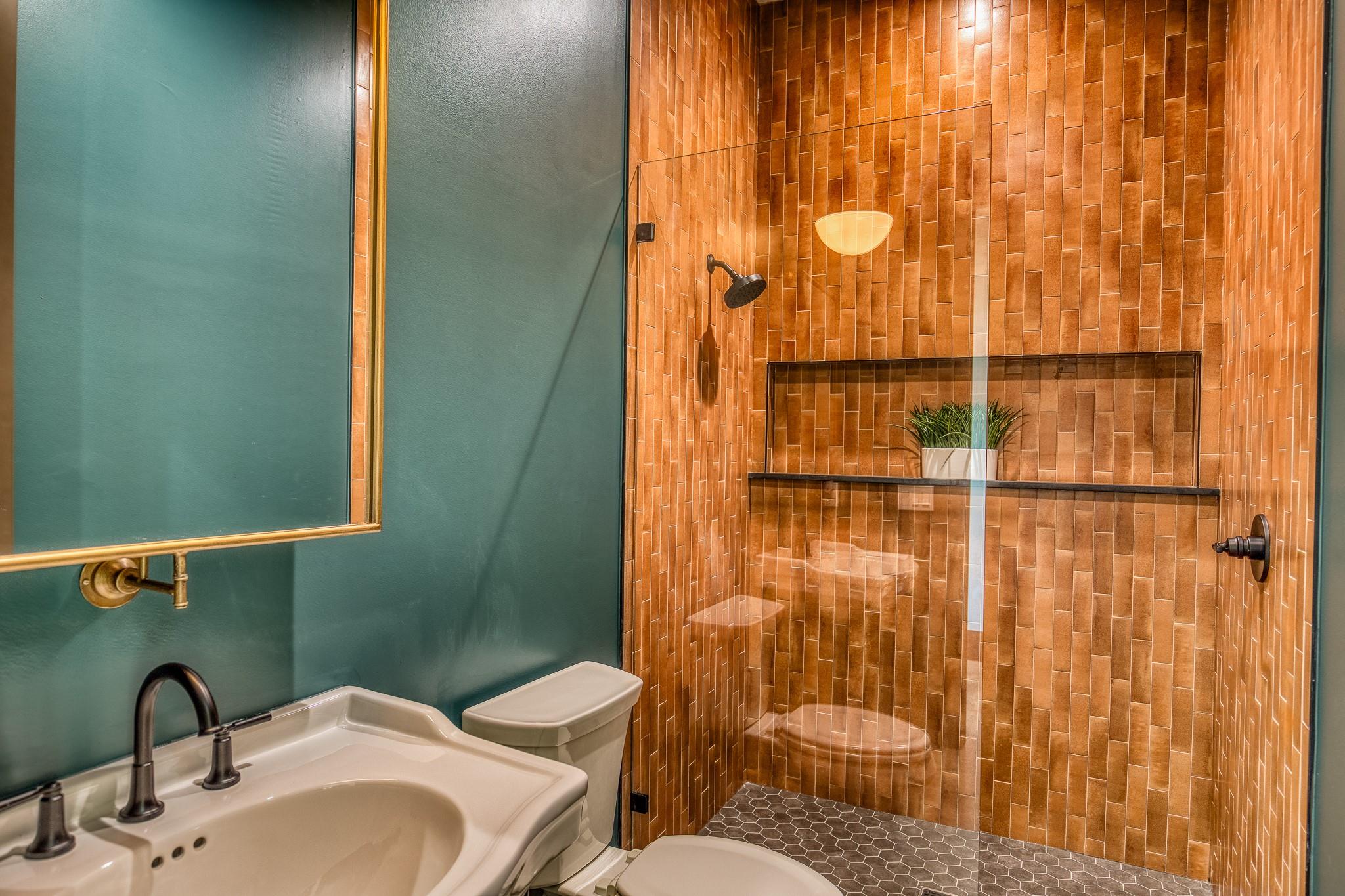 104 Hartfield Hill Ln