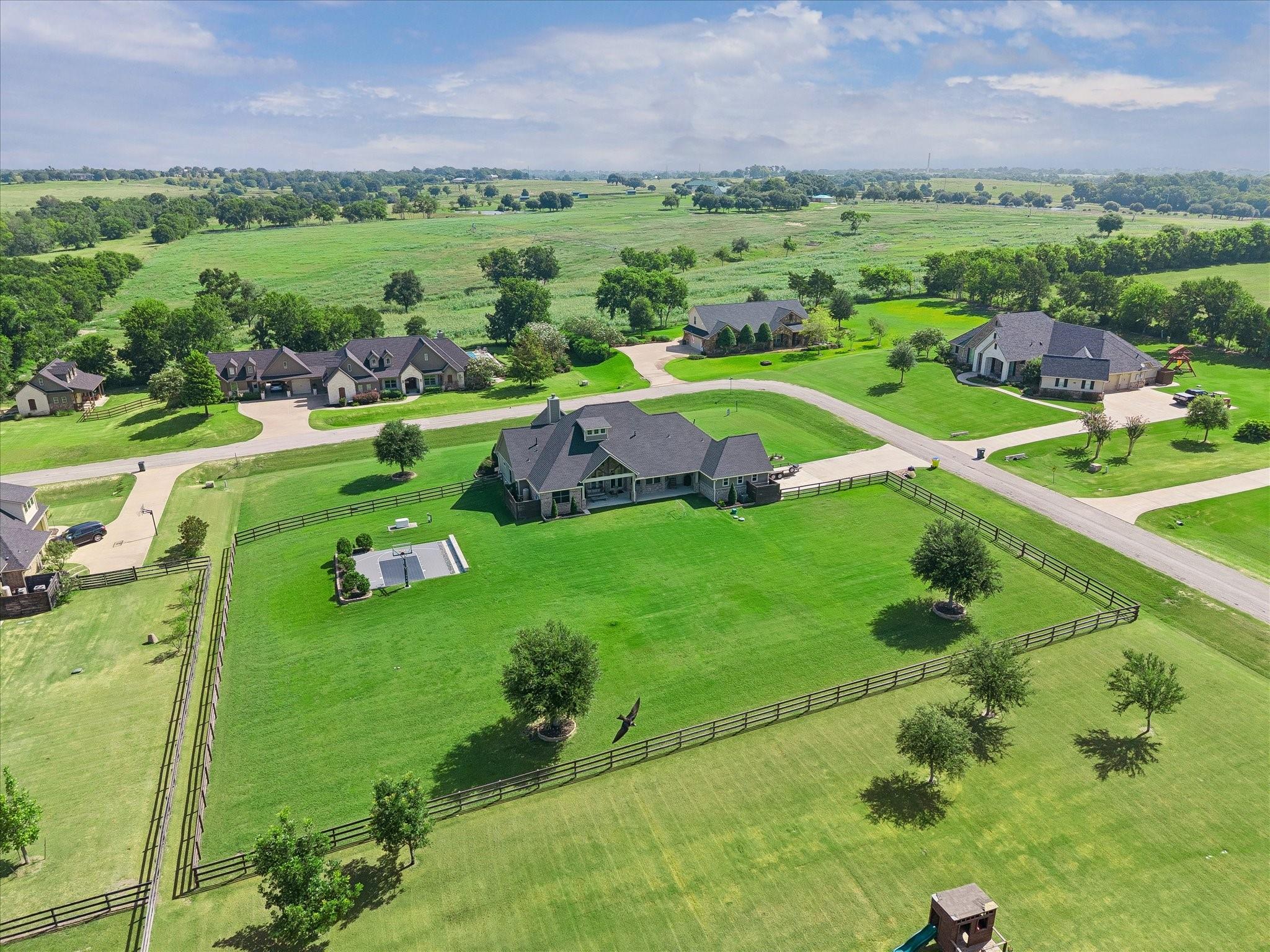 885 Amethyst Drive