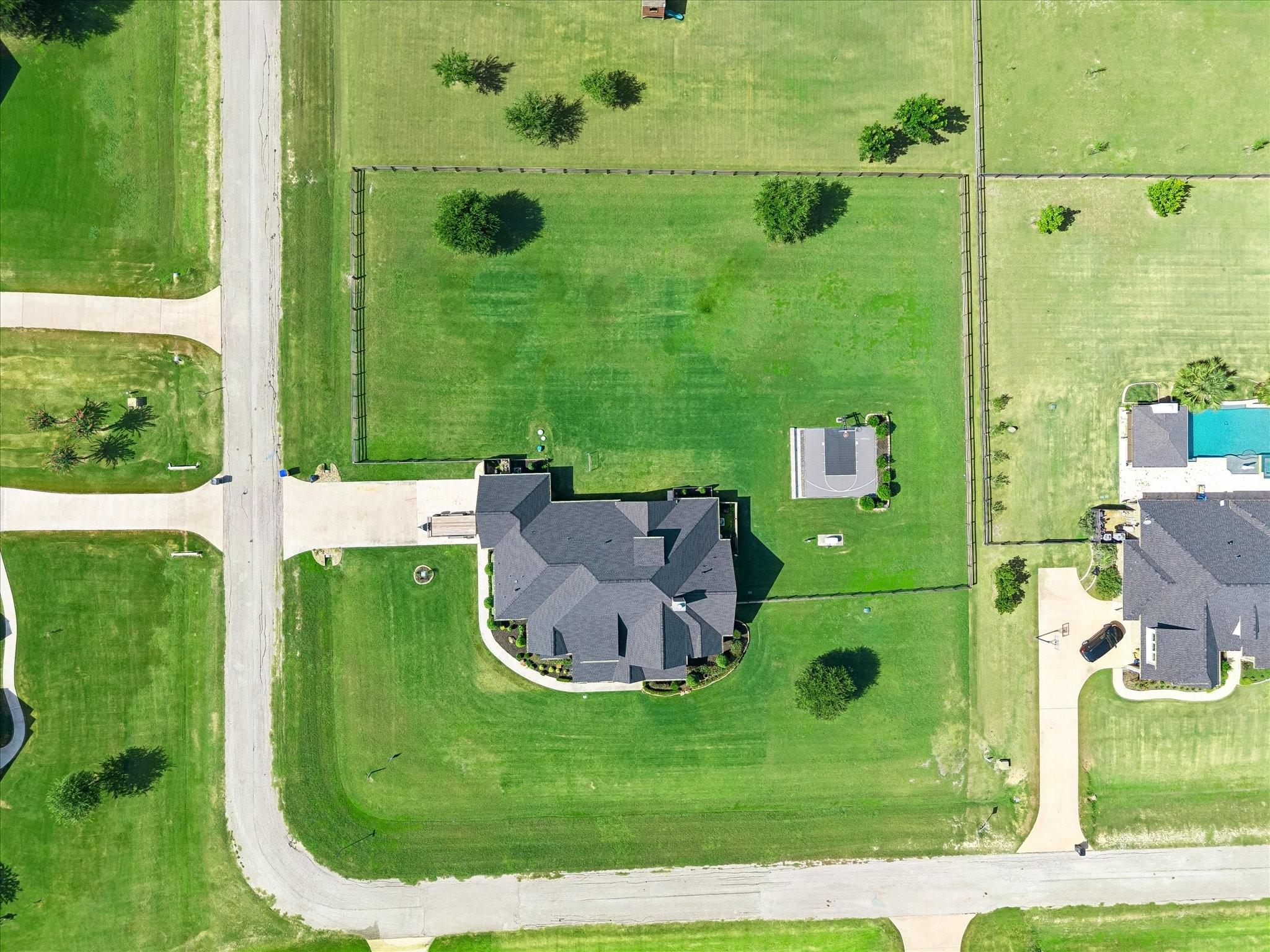 885 Amethyst Drive