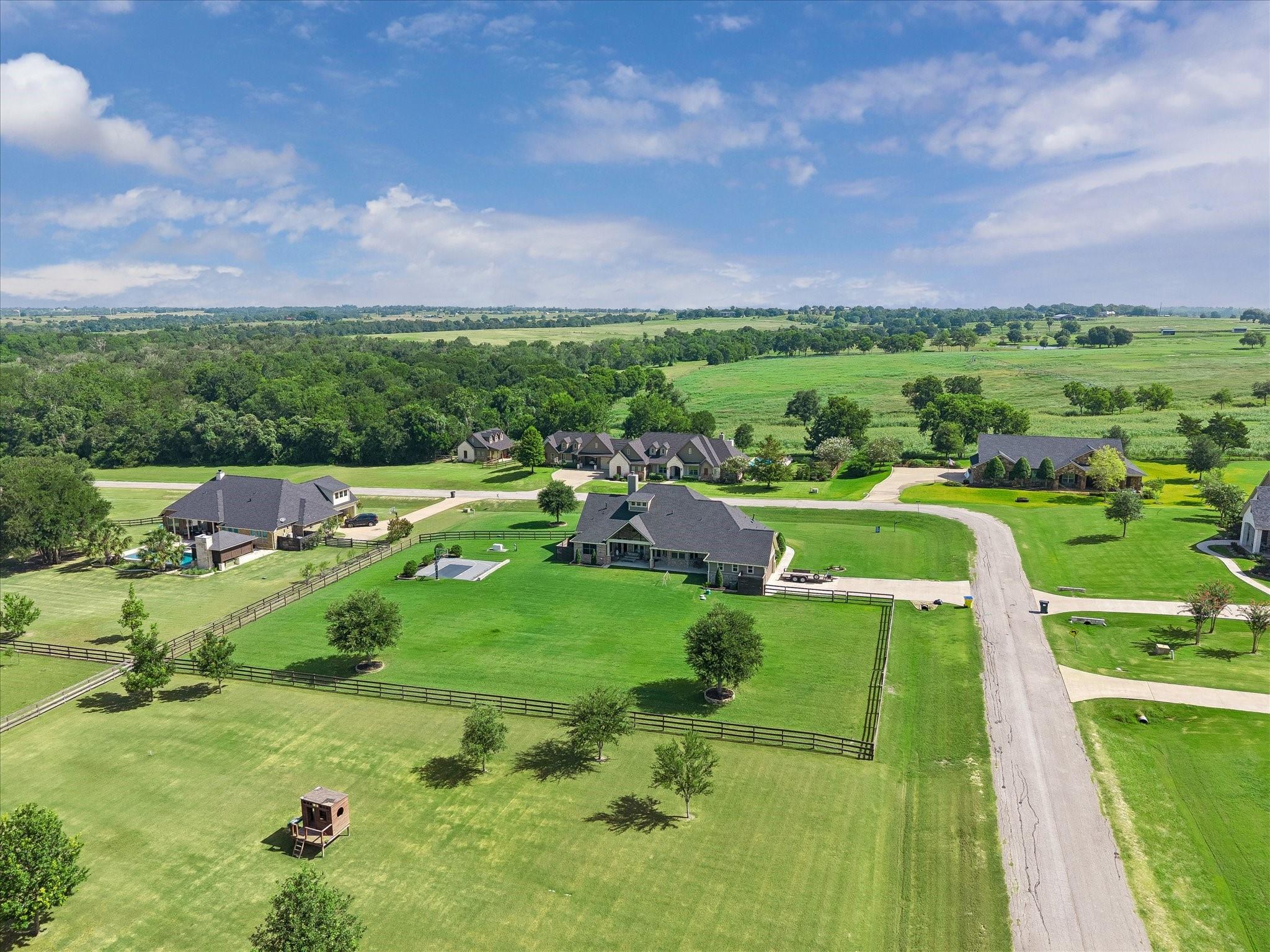 885 Amethyst Drive
