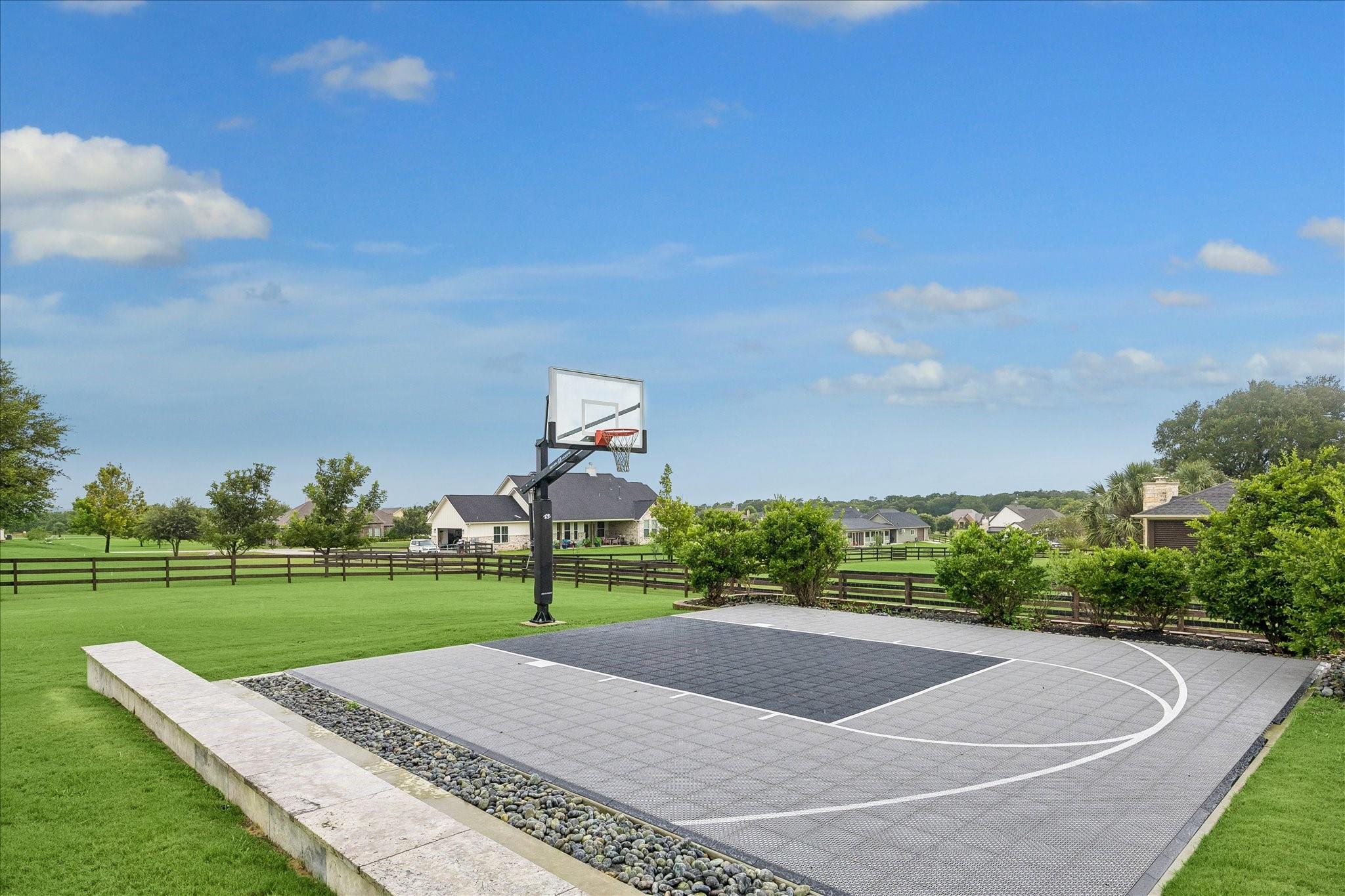 885 Amethyst Drive