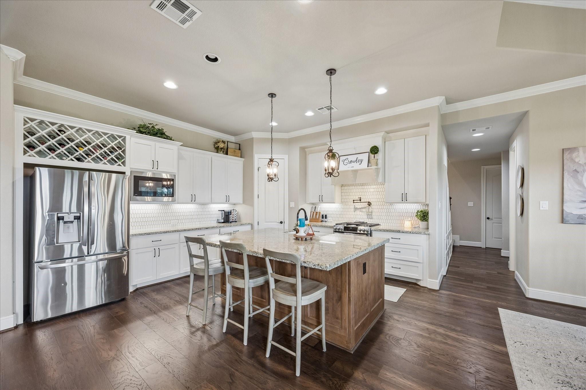 885 Amethyst Drive