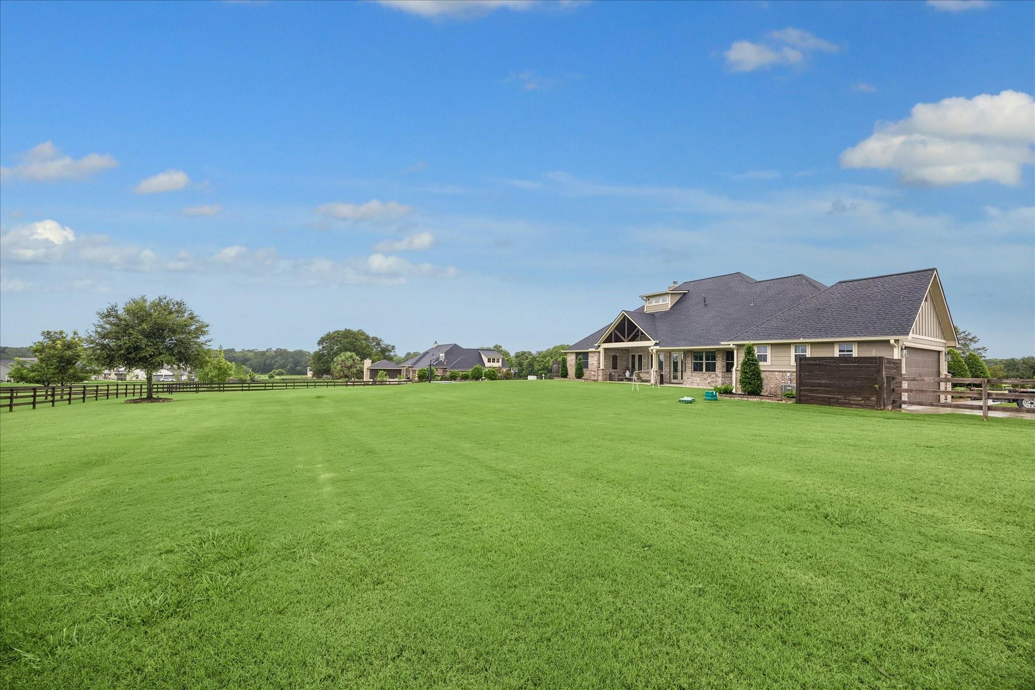 885 Amethyst Drive