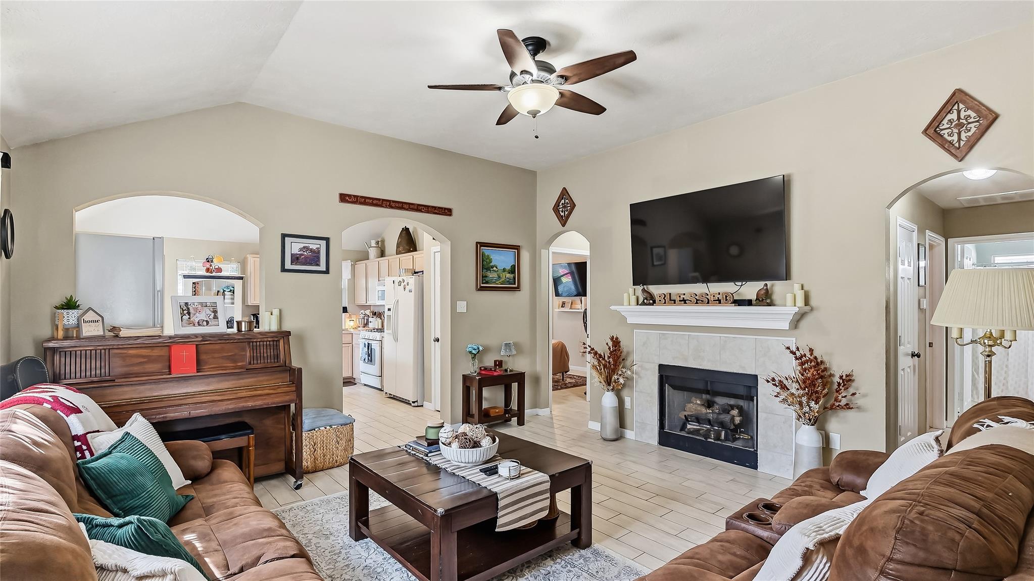 3924 Tranquil Path Drive