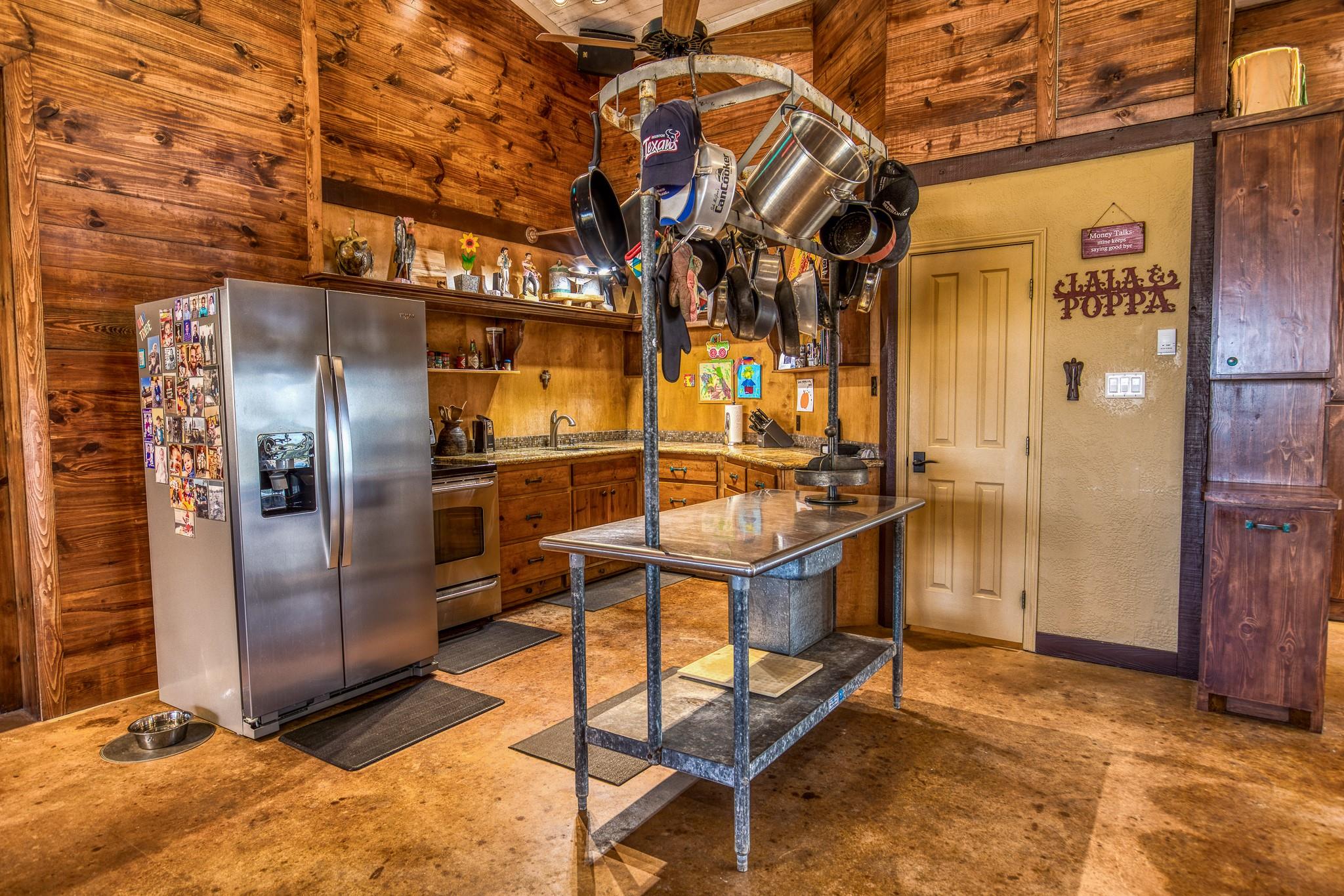 20383 State Highway 159 W