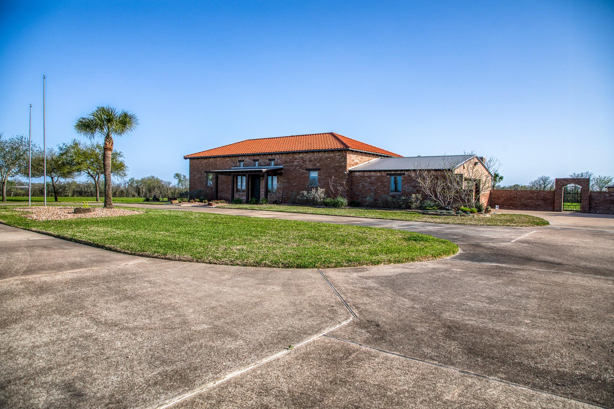 20383 State Highway 159 W