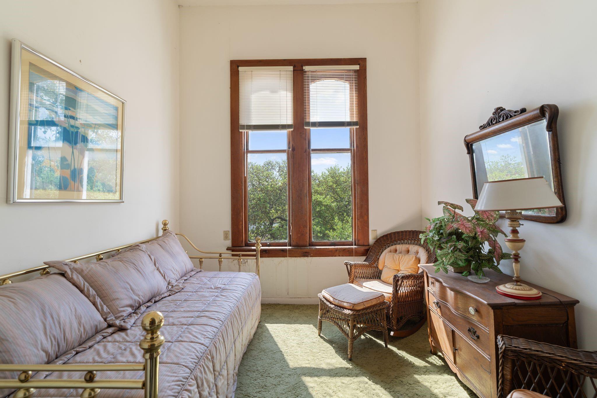 351 E Colorado Street