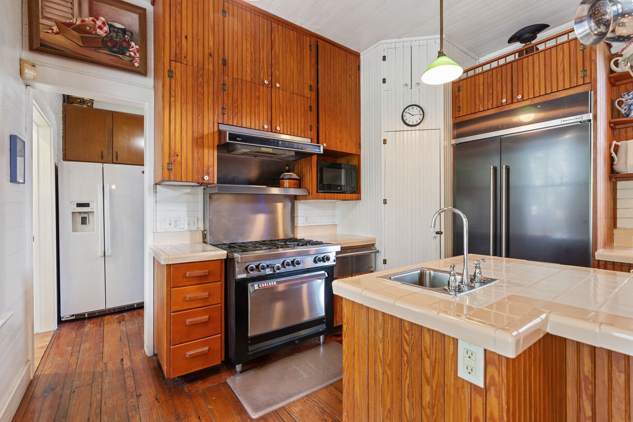 351 E Colorado Street