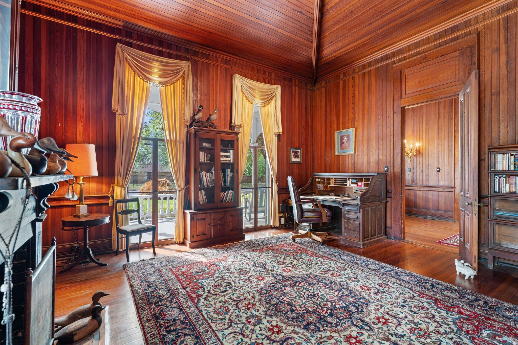 351 E Colorado Street