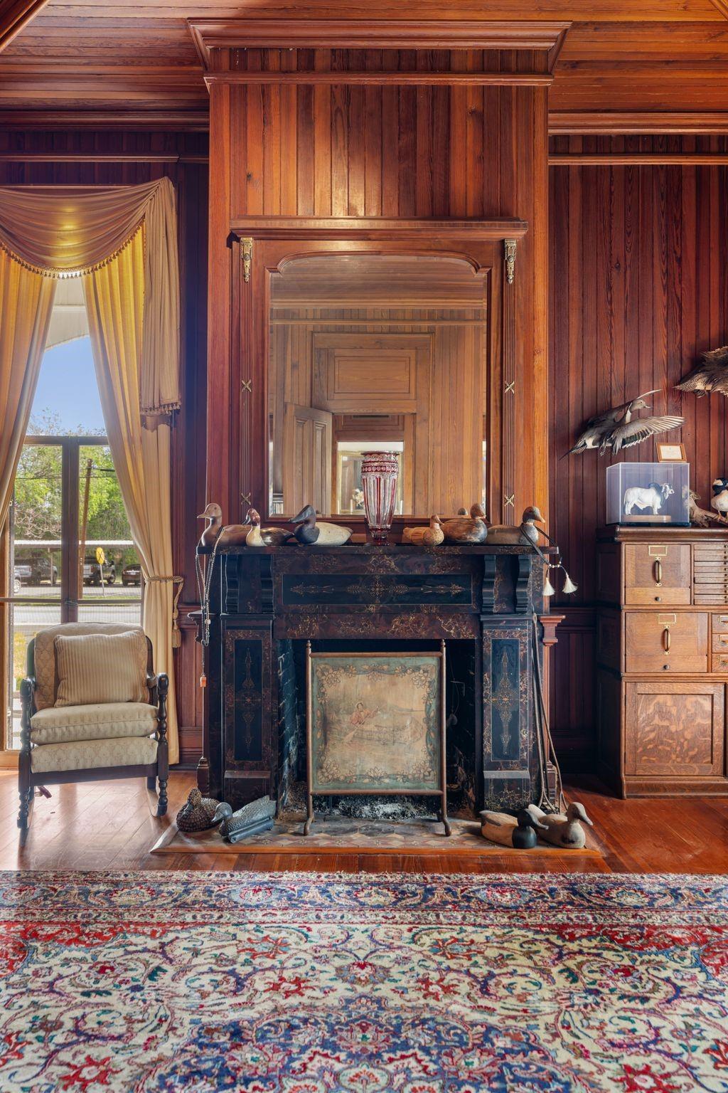 351 E Colorado Street