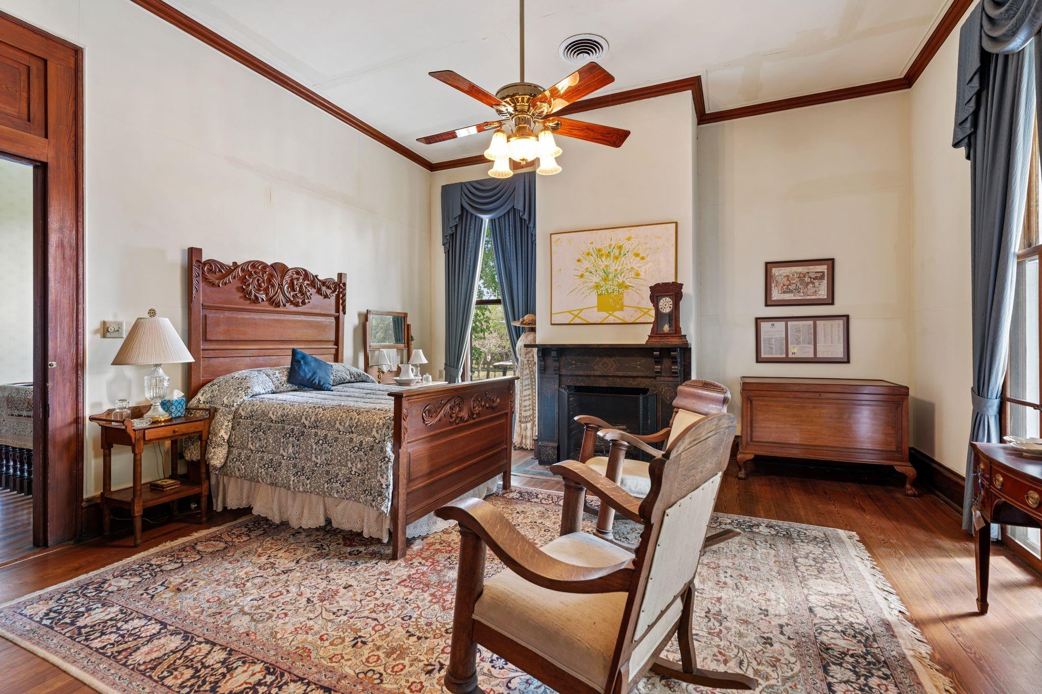 351 E Colorado Street