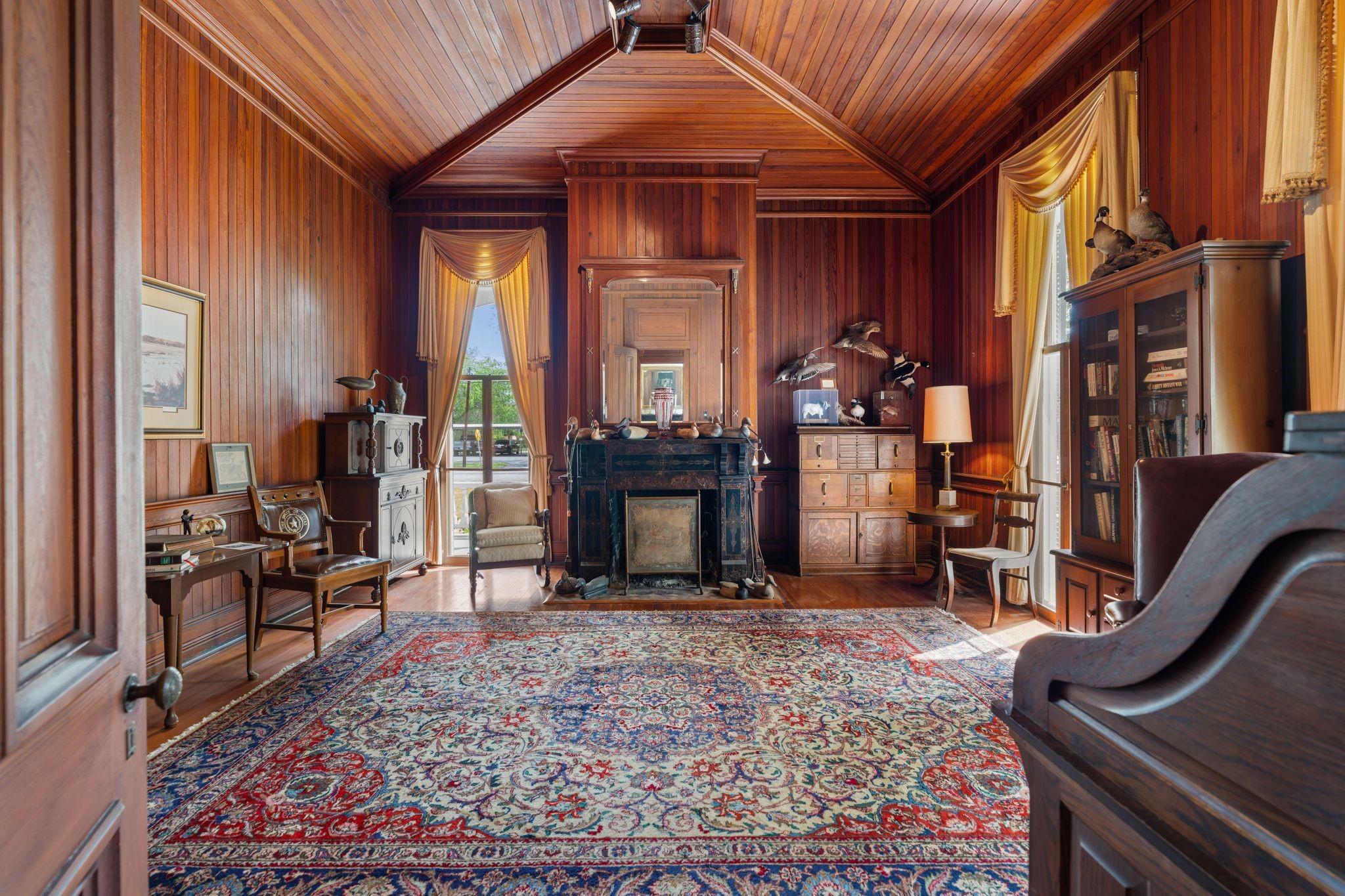 351 E Colorado Street