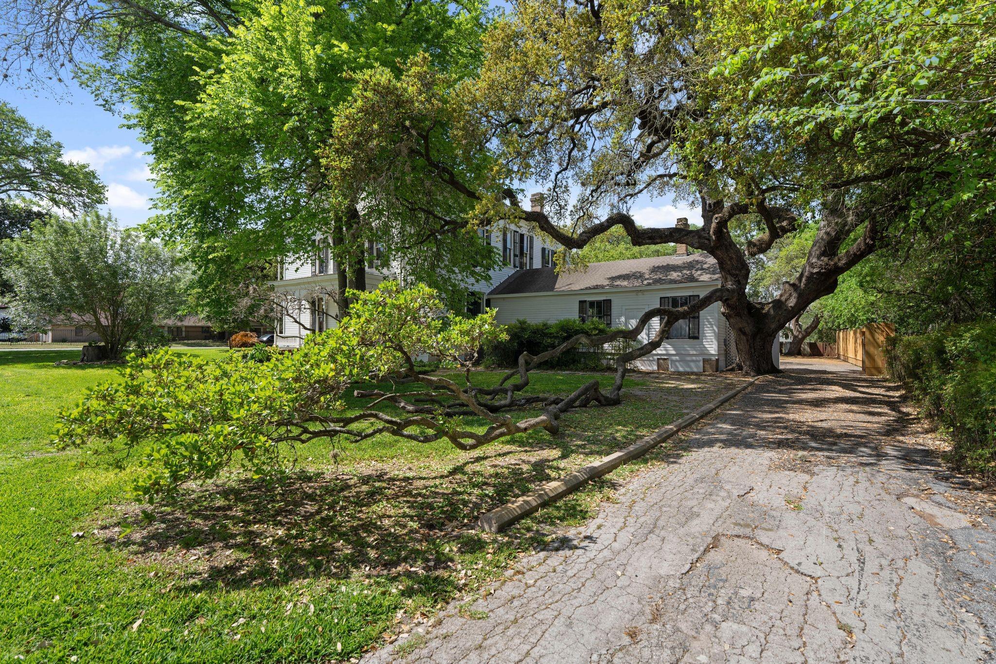 351 E Colorado Street