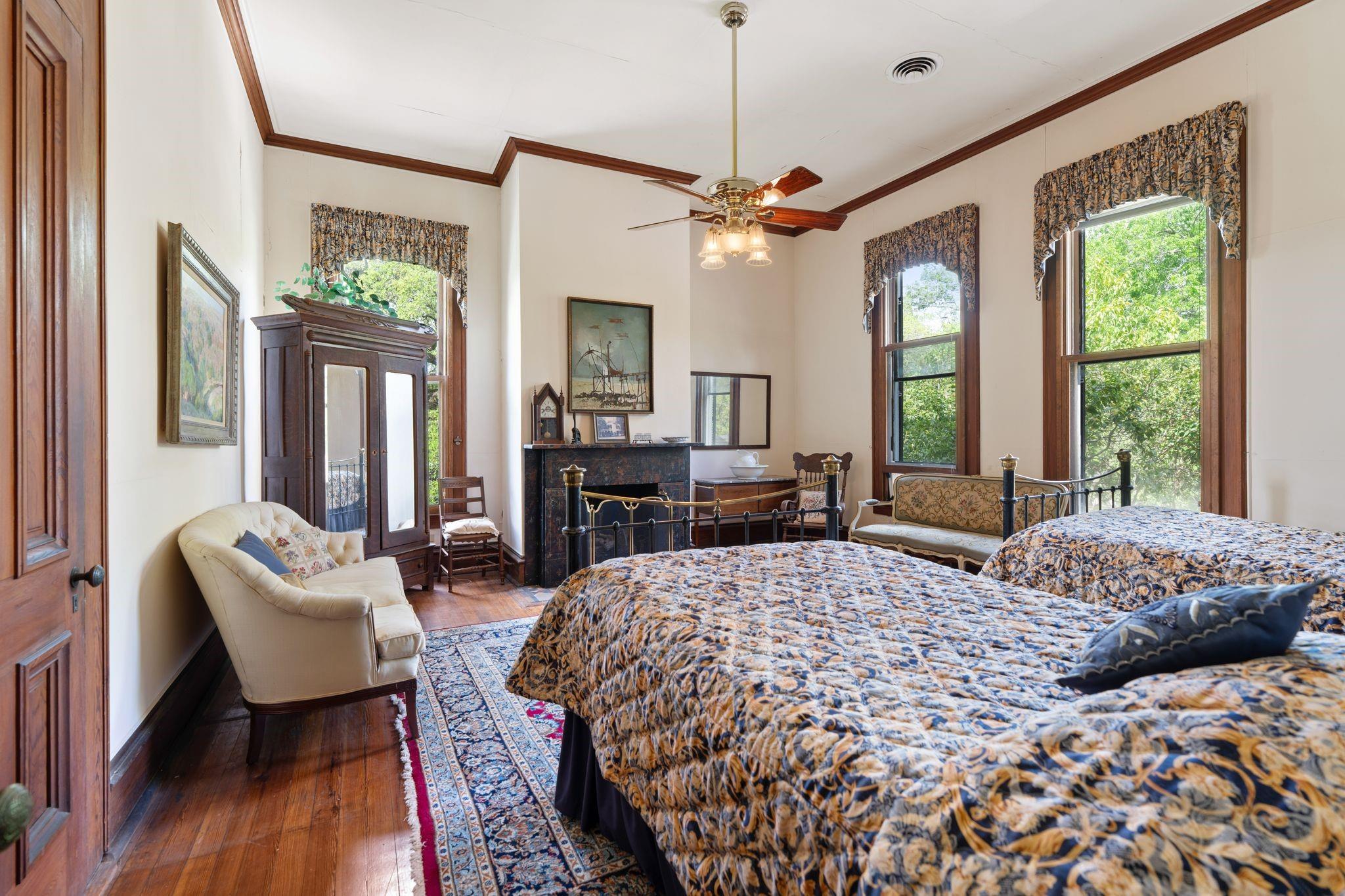 351 E Colorado Street