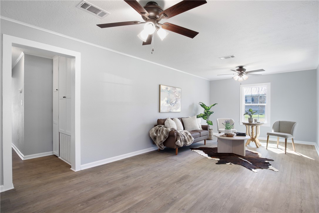 407 North Amthor Street