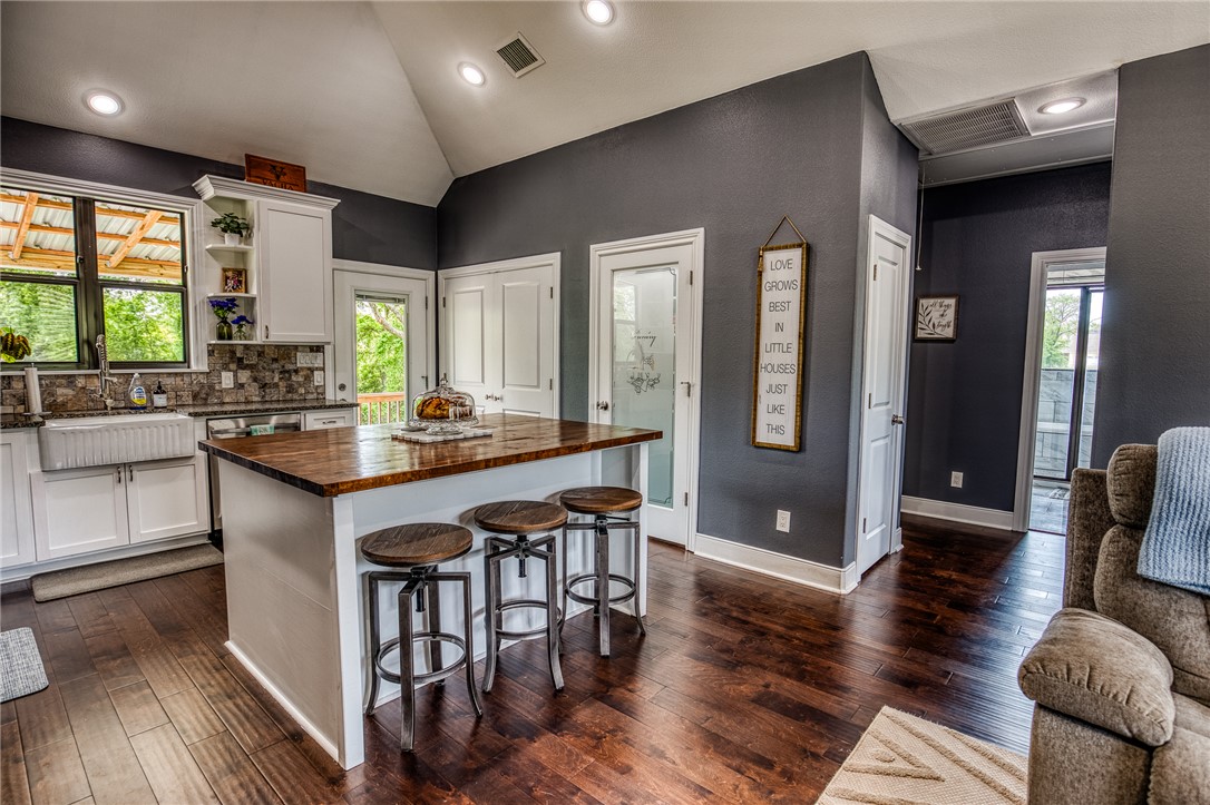 2021 Strangmeier Road