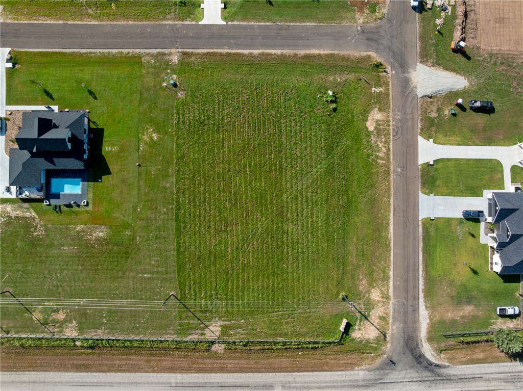 7801 Mathis Creek Drive