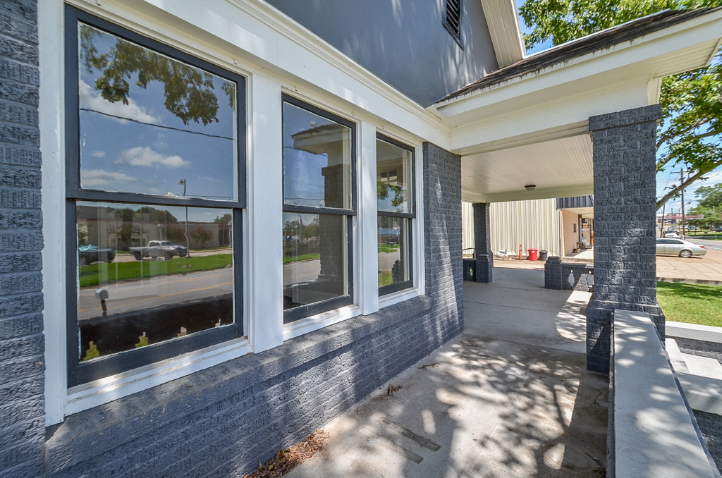 404 West Main Street