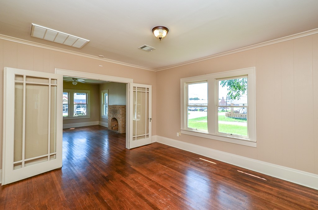 404 West Main Street