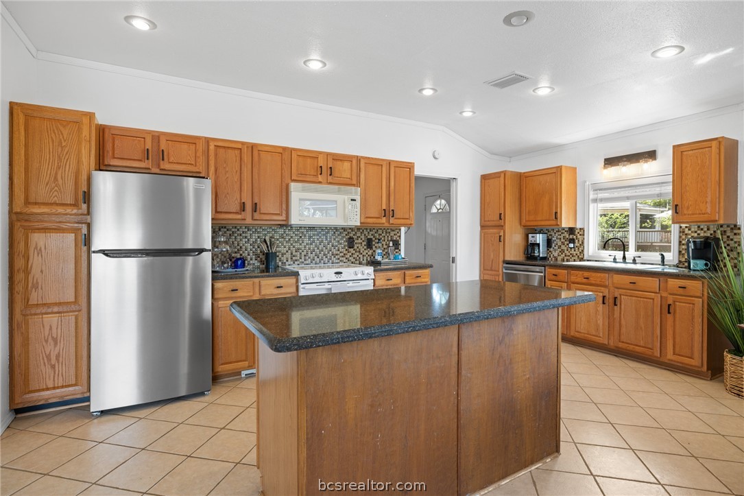 20559 Red Bud Court