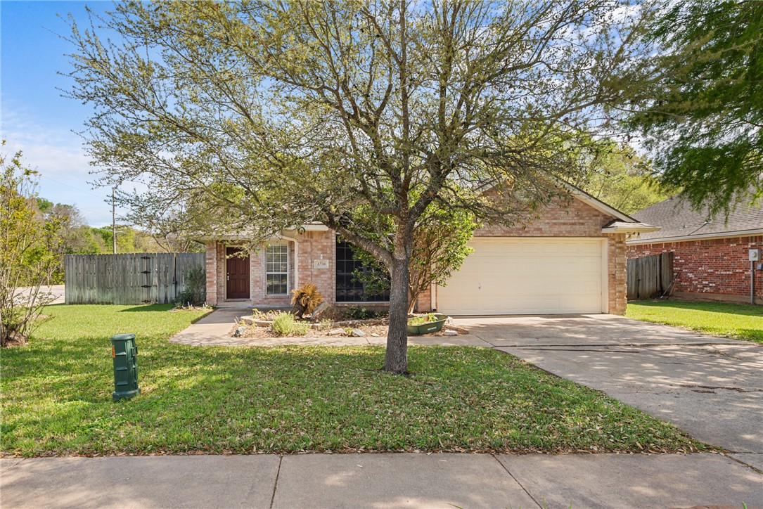 1736 Starling Drive