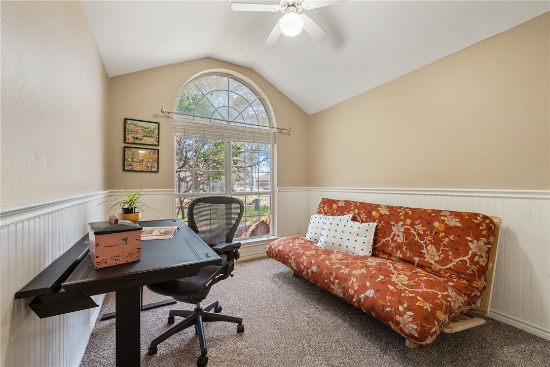 1736 Starling Drive