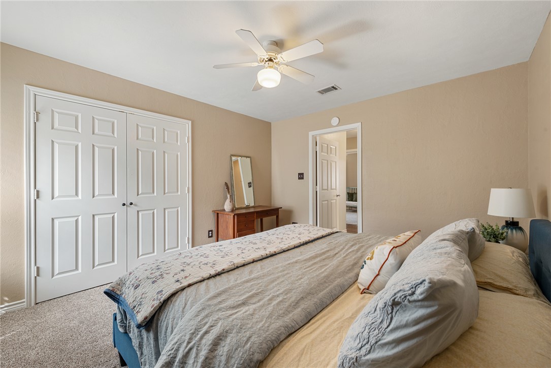 1736 Starling Drive