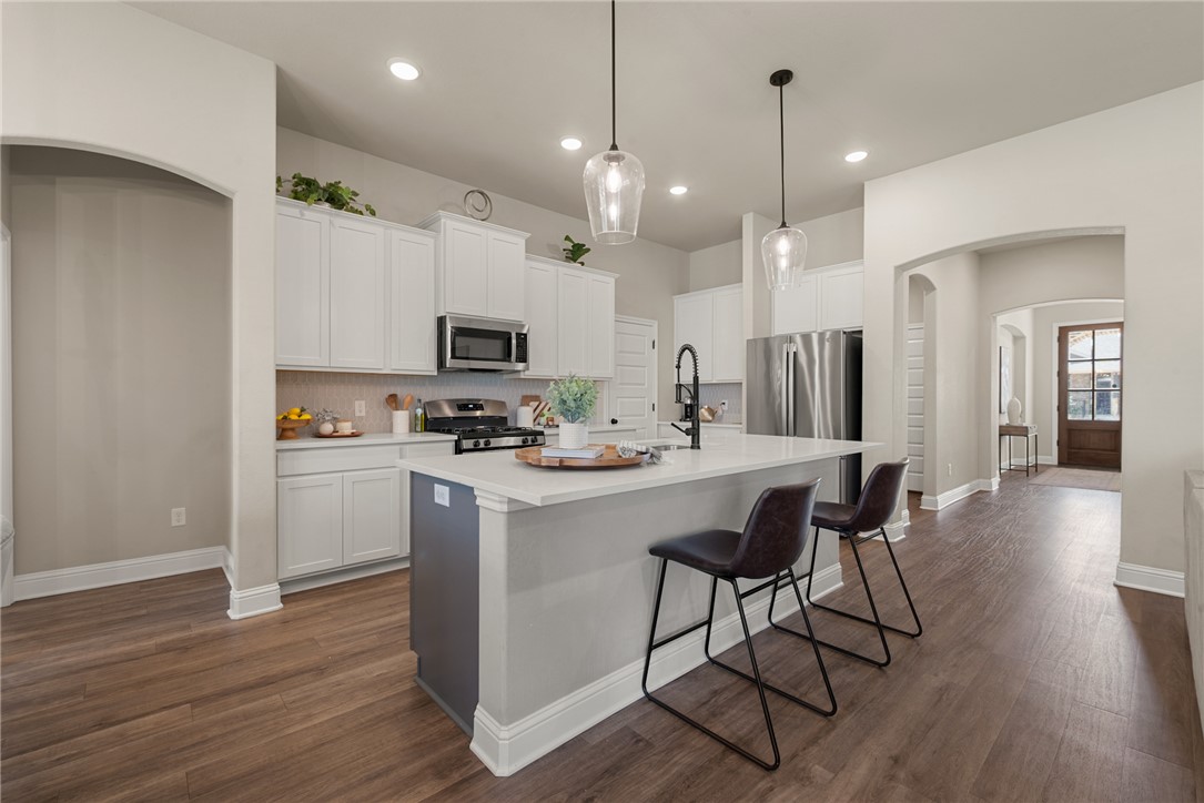 6221 Wilkesboro Drive