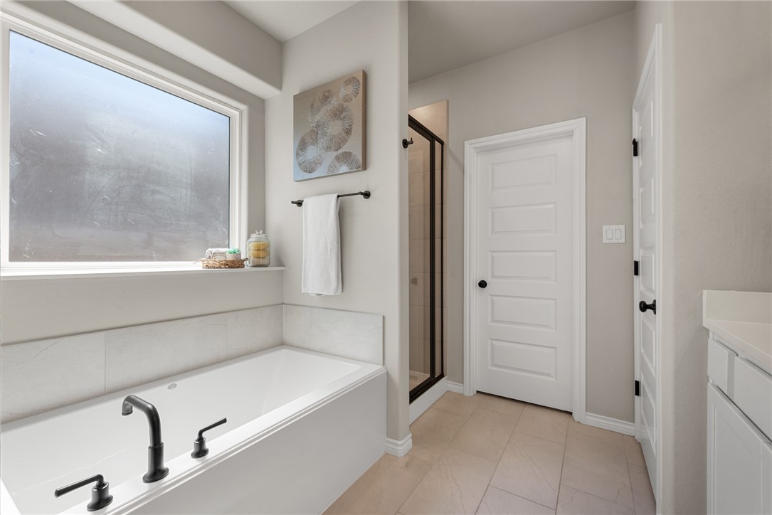 6221 Wilkesboro Drive