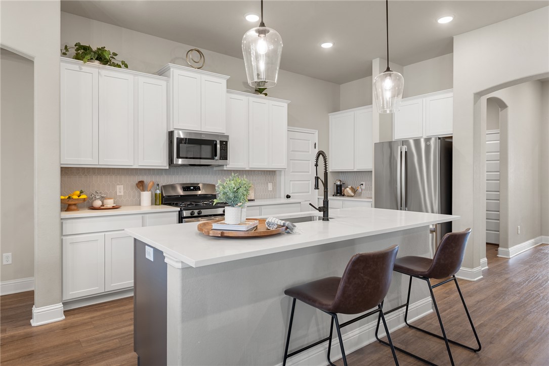 6221 Wilkesboro Drive