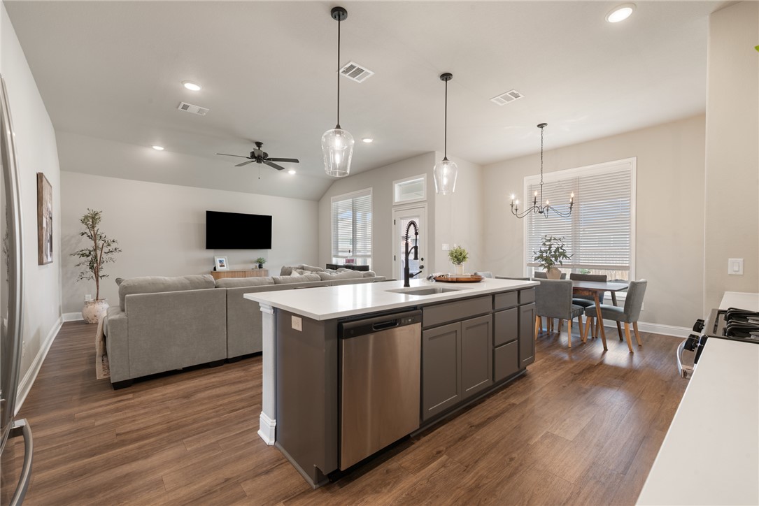 6221 Wilkesboro Drive