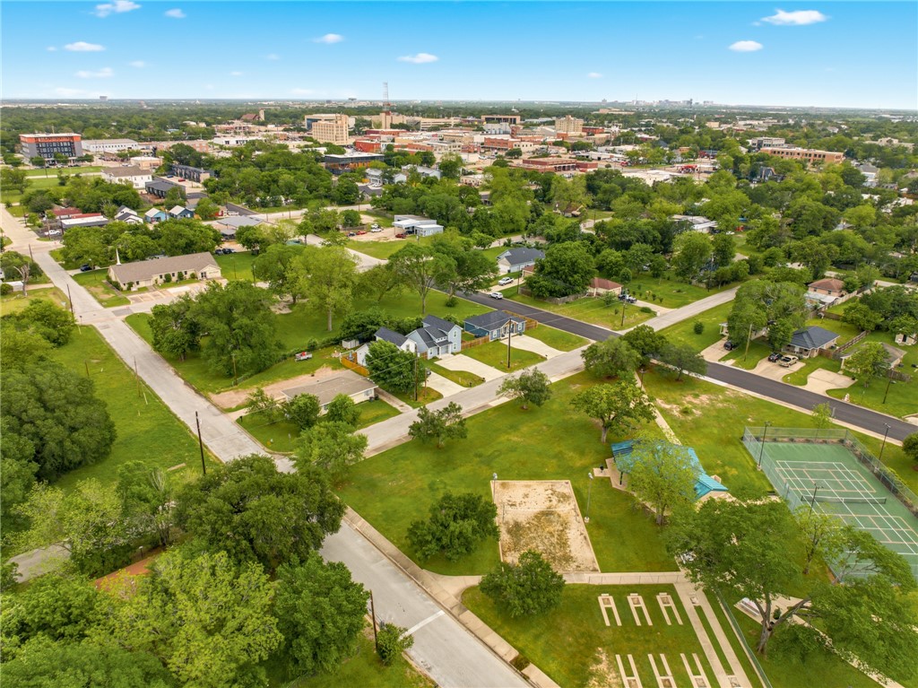 507 North Logan Avenue