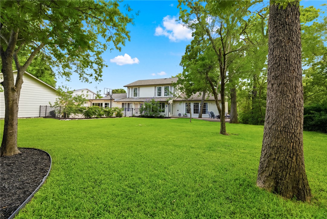 3613 Sunnybrook Lane