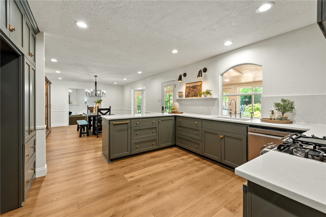 3613 Sunnybrook Lane