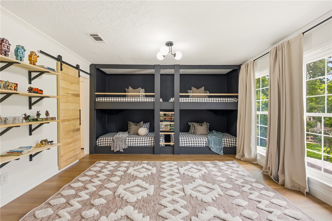 3613 Sunnybrook Lane