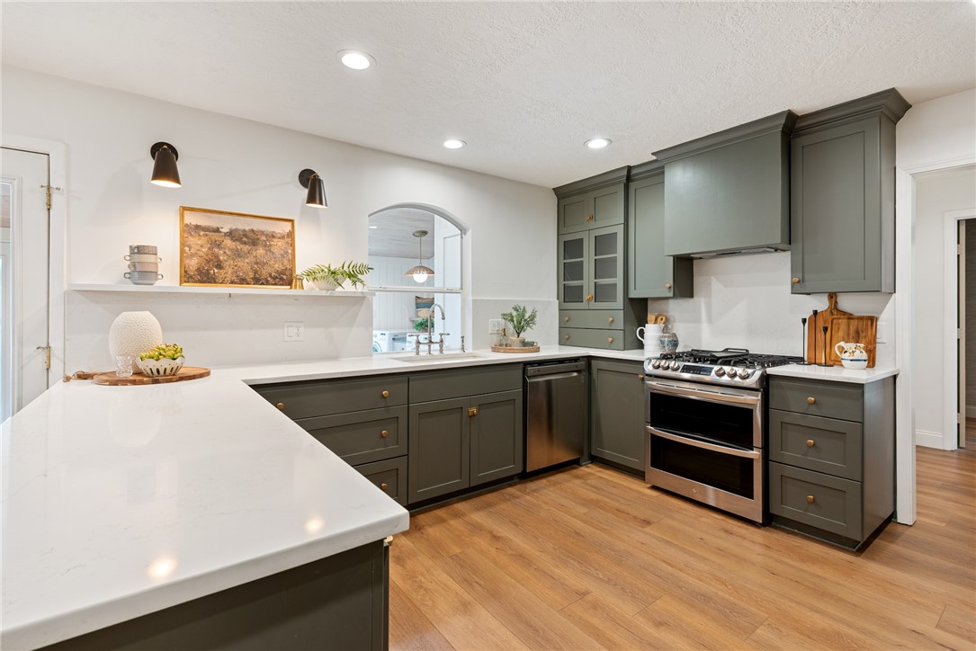 3613 Sunnybrook Lane