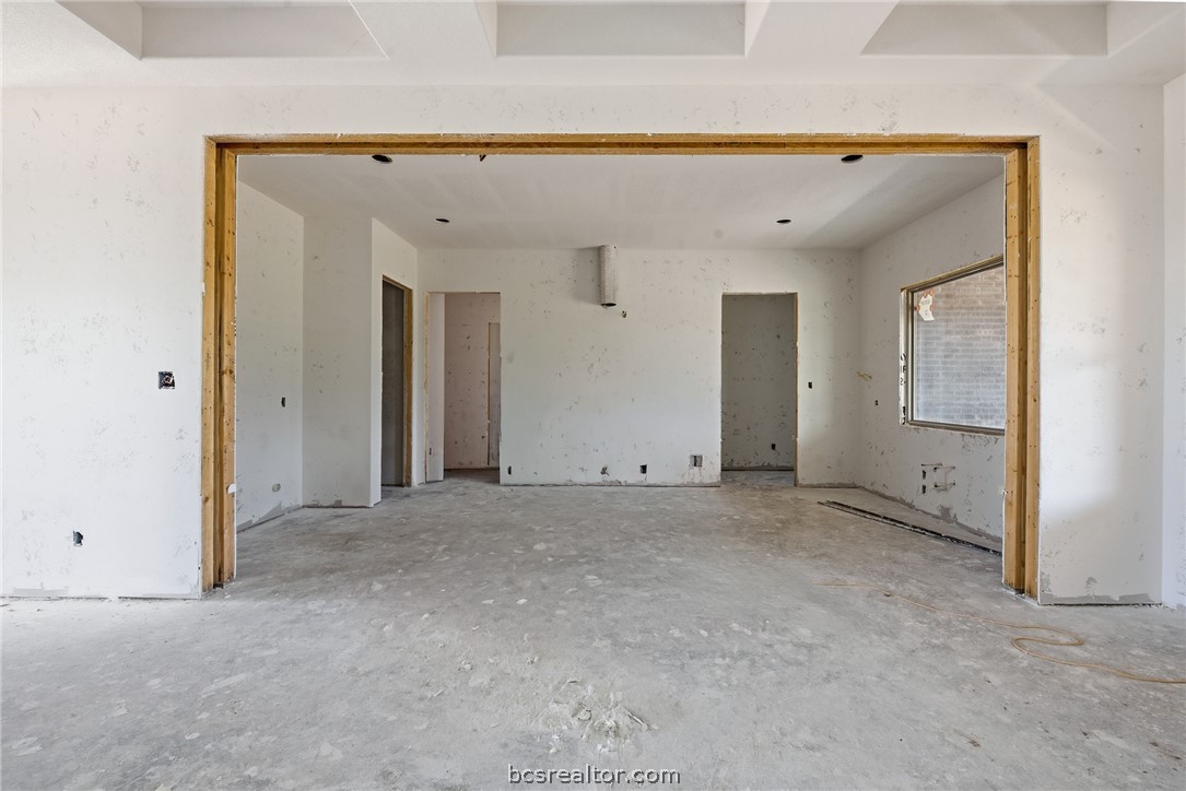 4743 Coral River Road
