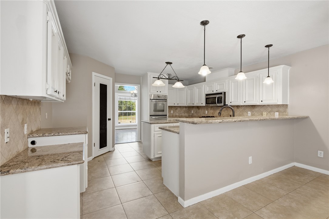 905 Winged Foot Drive