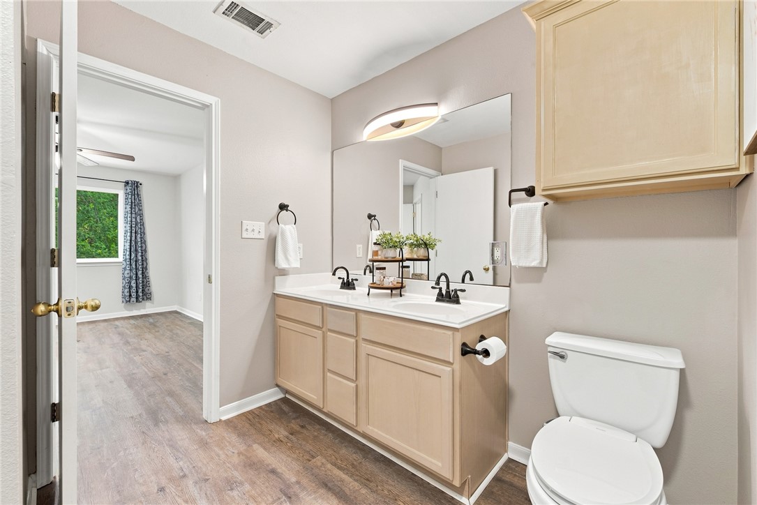 3832 Westfield Drive