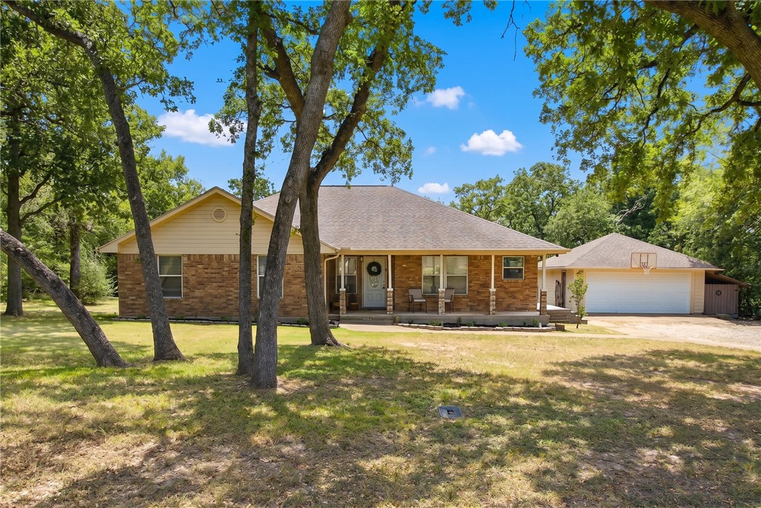 6826 Bendwood