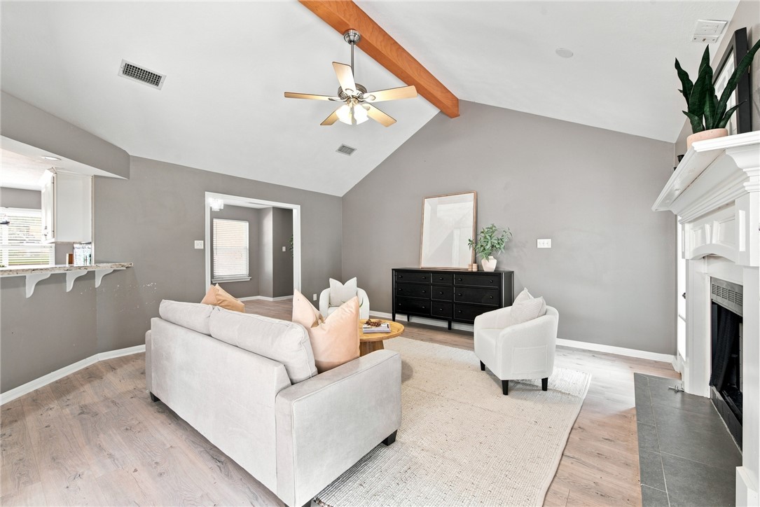 6826 Bendwood