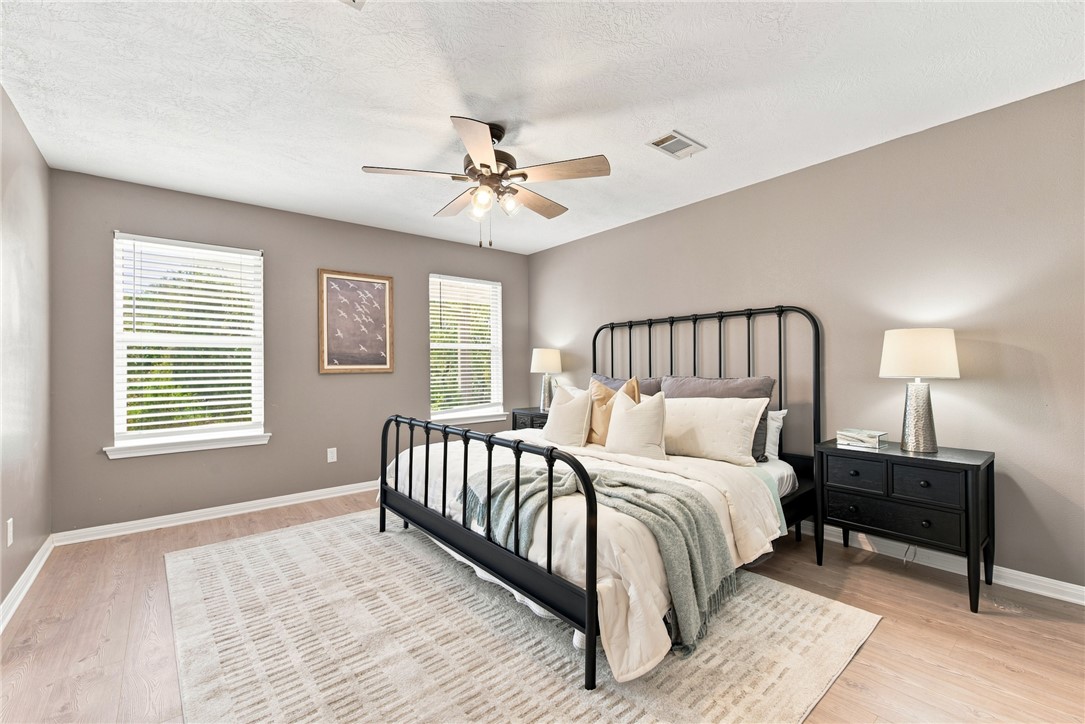 6826 Bendwood