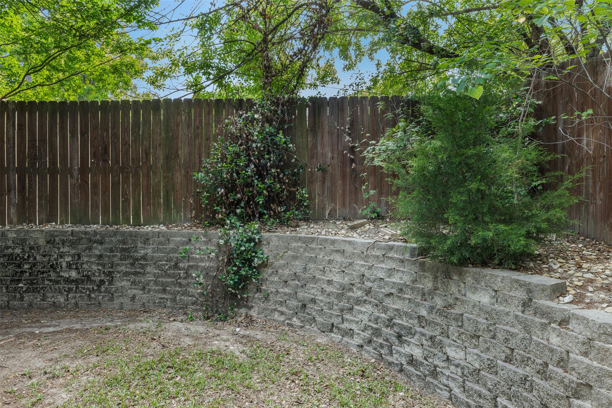 705 Palmer ST