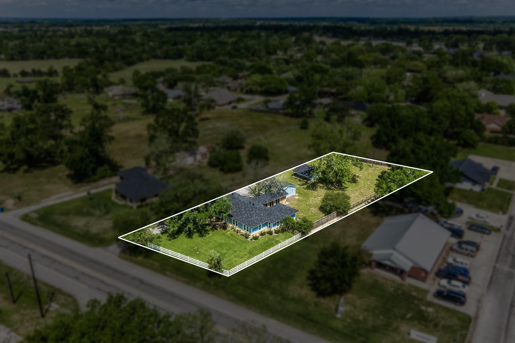 1524 Highway 159 W
