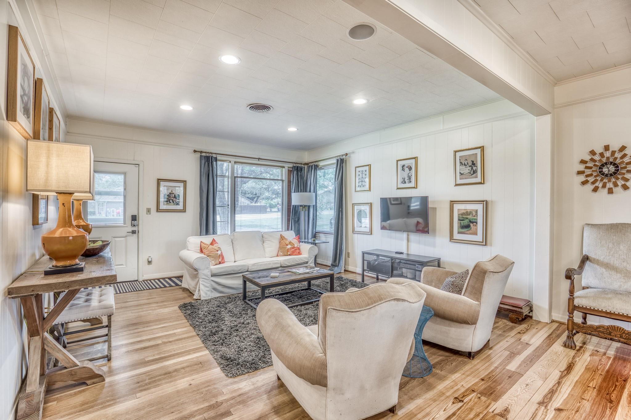 1524 Highway 159 W