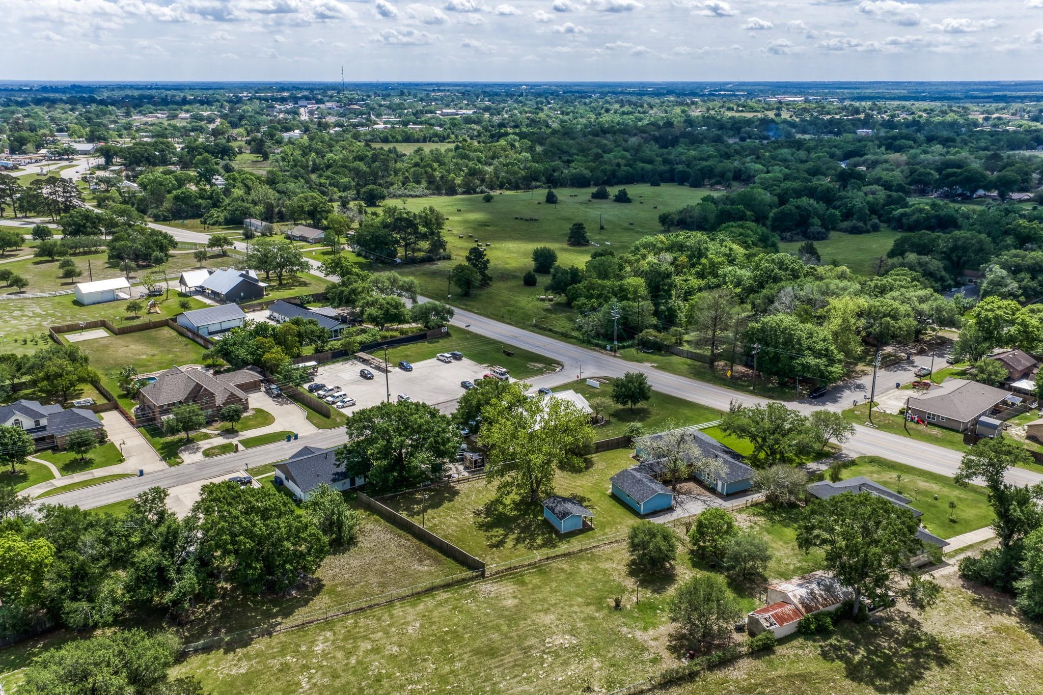 1524 Highway 159 W