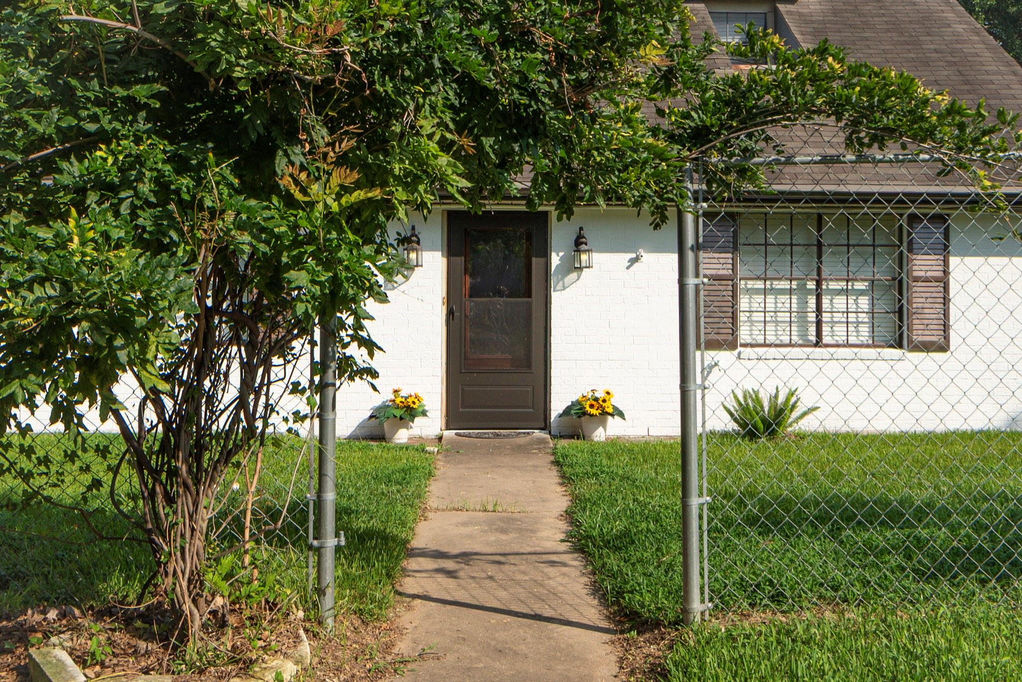 1001 Clearspring Drive