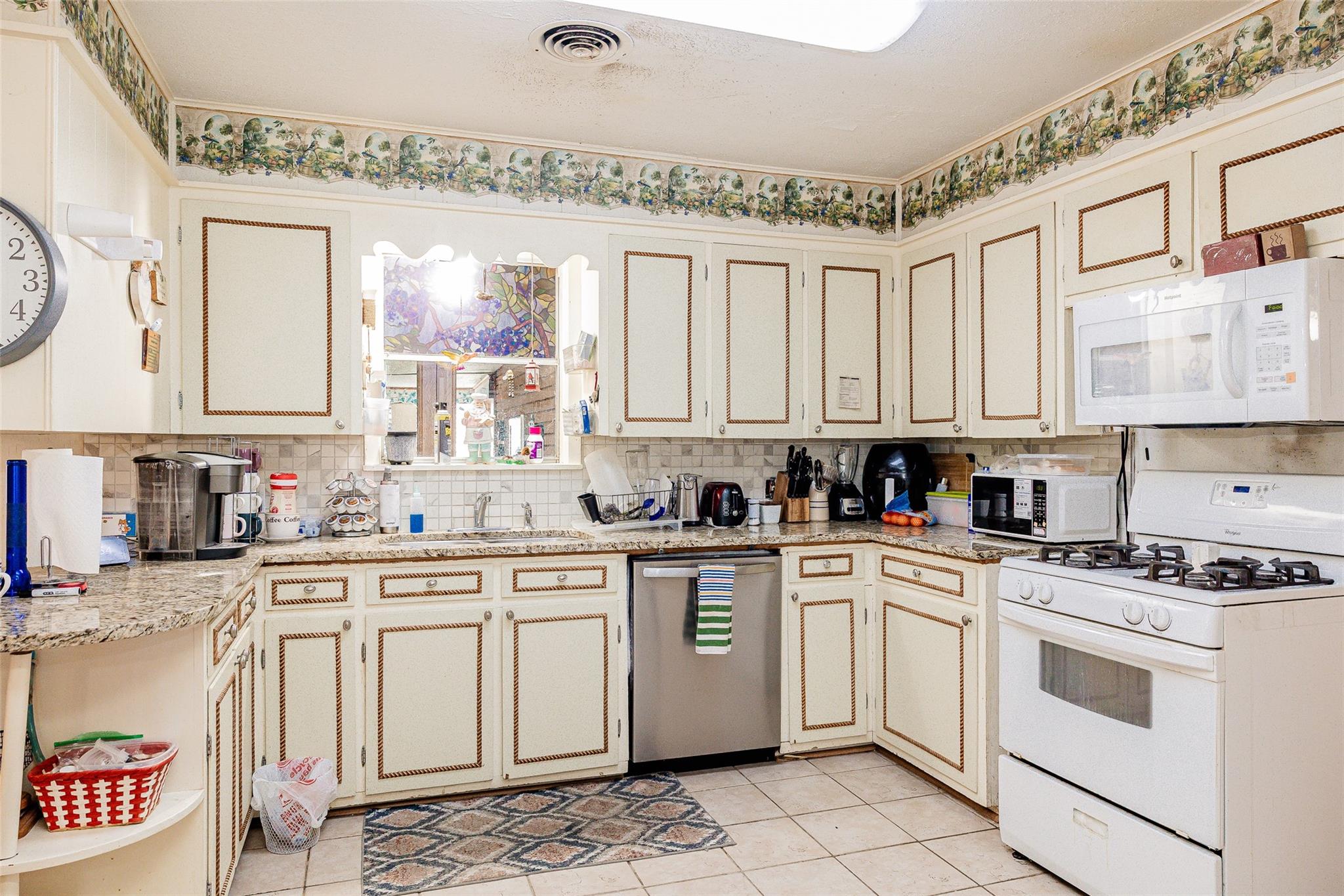 8608 Captain Scott Road